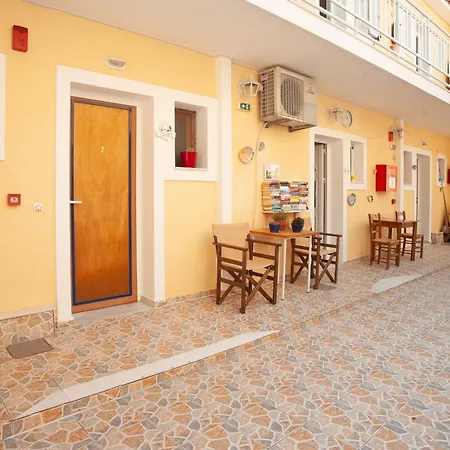 Rosa's Lourdata (Kefalonia)