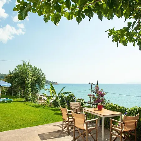 Rosa's Lourdata (Kefalonia)