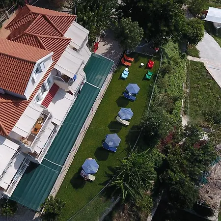 Rosa's 로우드하타